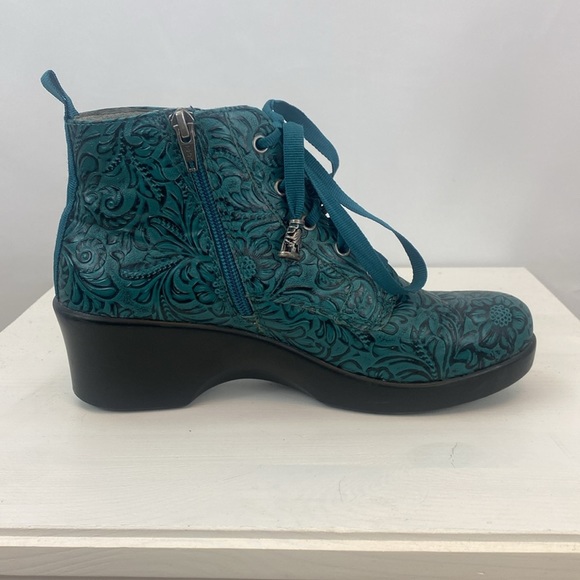Alegria Wedge Boots Eliza Teal Tooled Ankle Leather Boots - Picture 3 of 11